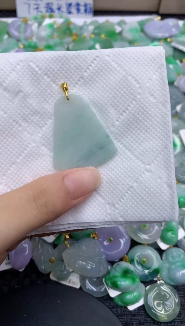 颈饰未镶嵌翡翠天然缅甸A货翡翠