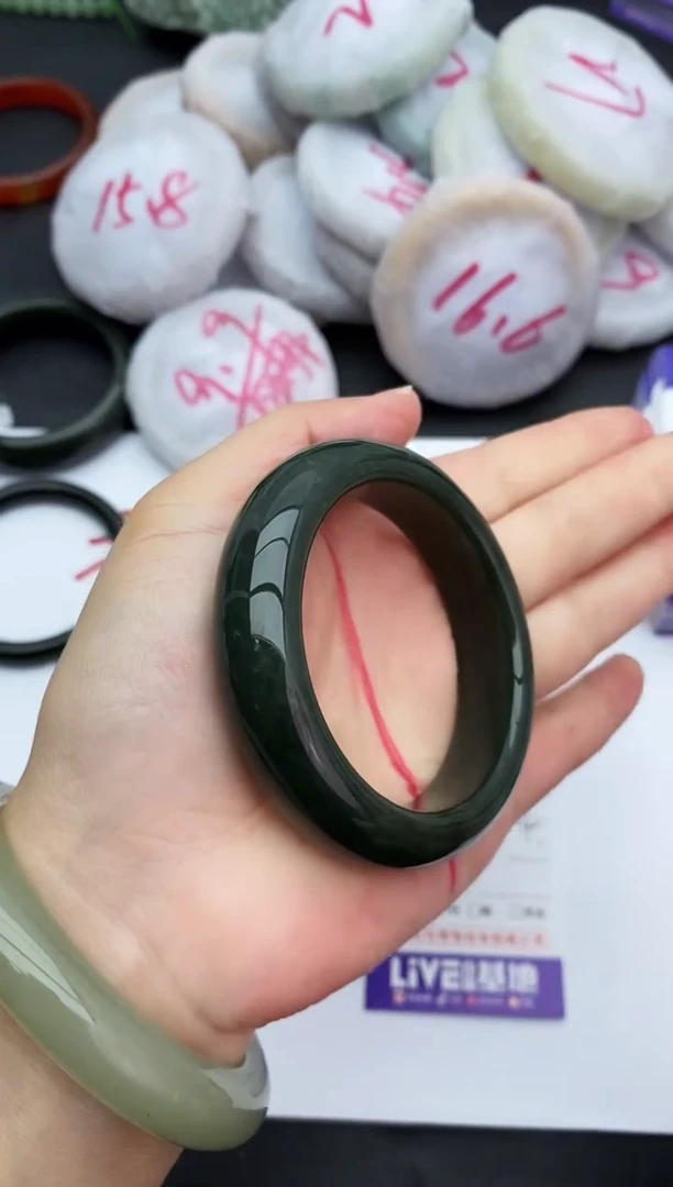 未镶嵌手镯和田玉22+53/54