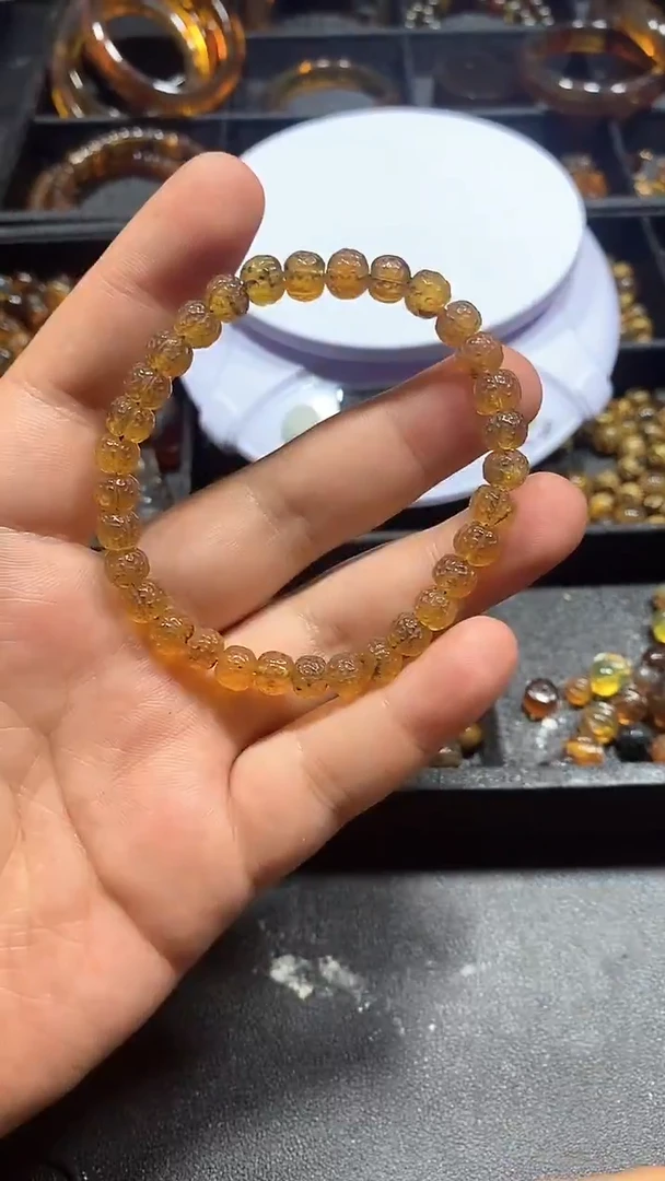 琥珀颈饰未镶嵌磐*天然缅甸琥珀手串
