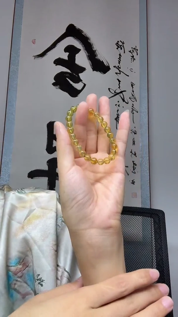 未镶嵌琥珀手串金蓝珀卡7