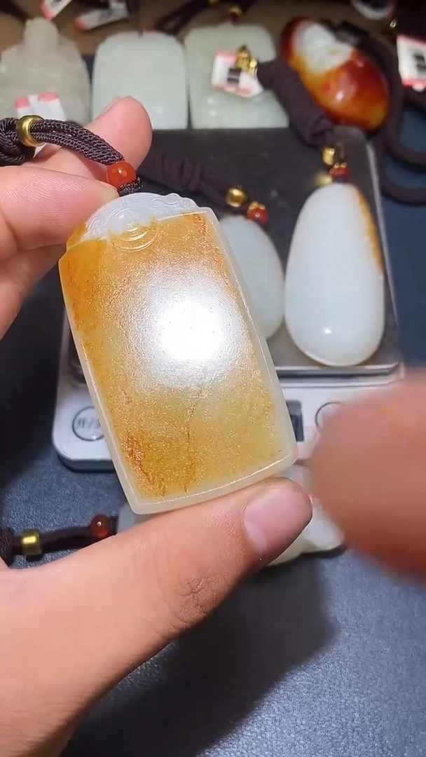 颈饰未镶嵌和田玉草**物HX