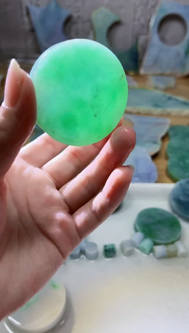 配石翡翠天然翡翠A货 南 197