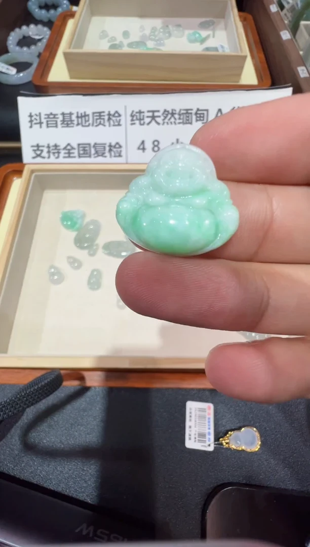 颈饰银S925镶嵌翡翠-纯天然缅甸A货翡翠吊坠-佛公吊坠