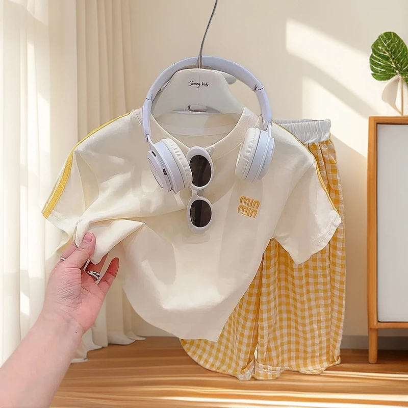 【韩版2025套装】男女童夏季圆领短袖卡通绣花T恤上衣格子裤洋气