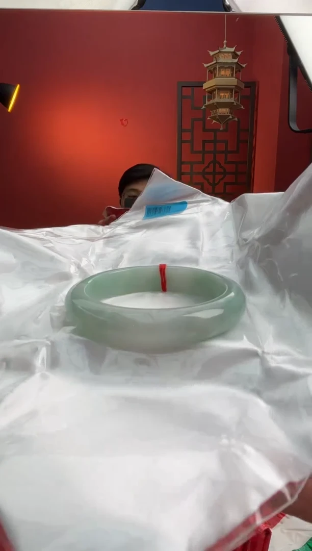 未镶嵌手镯翡翠翡翠手镯4