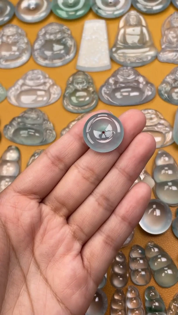 翡翠未镶嵌吊坠(不含链)扣子220 4.7