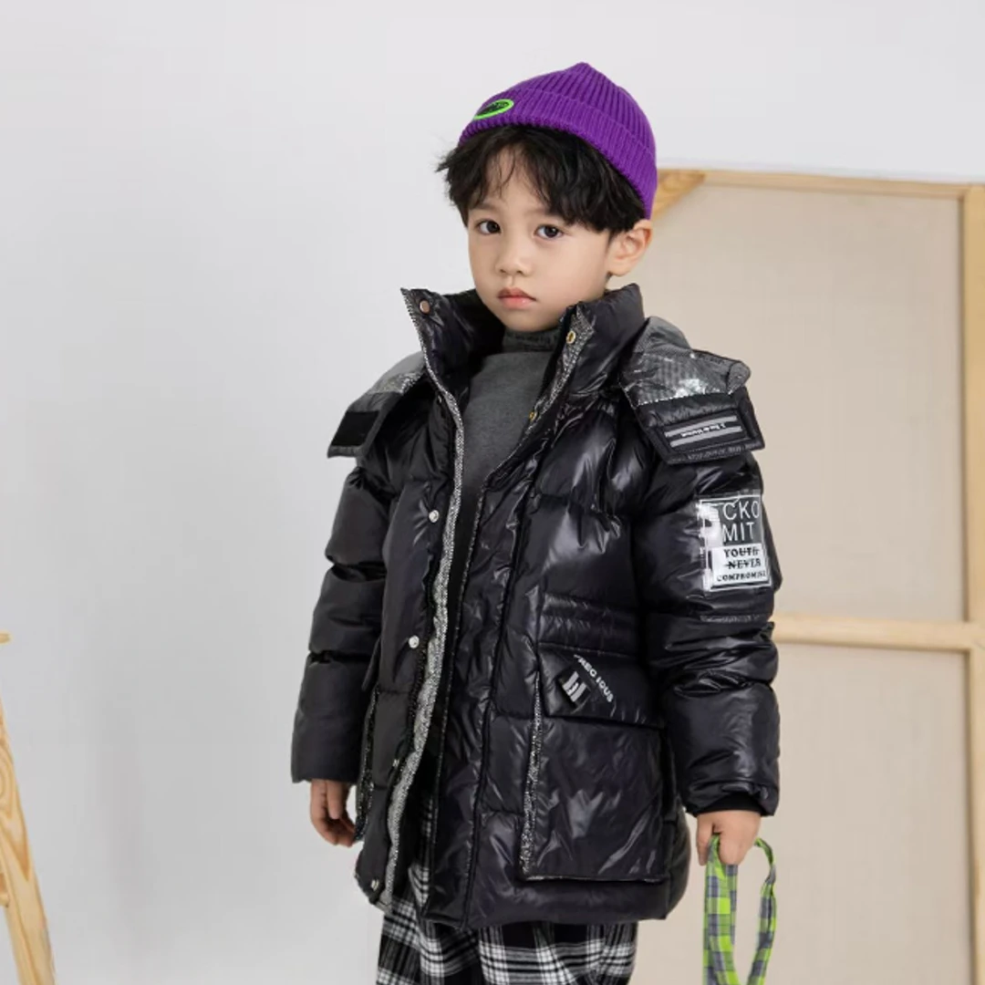 2024童装免洗时尚黑色连帽中长款加厚儿童短款羽绒服9103