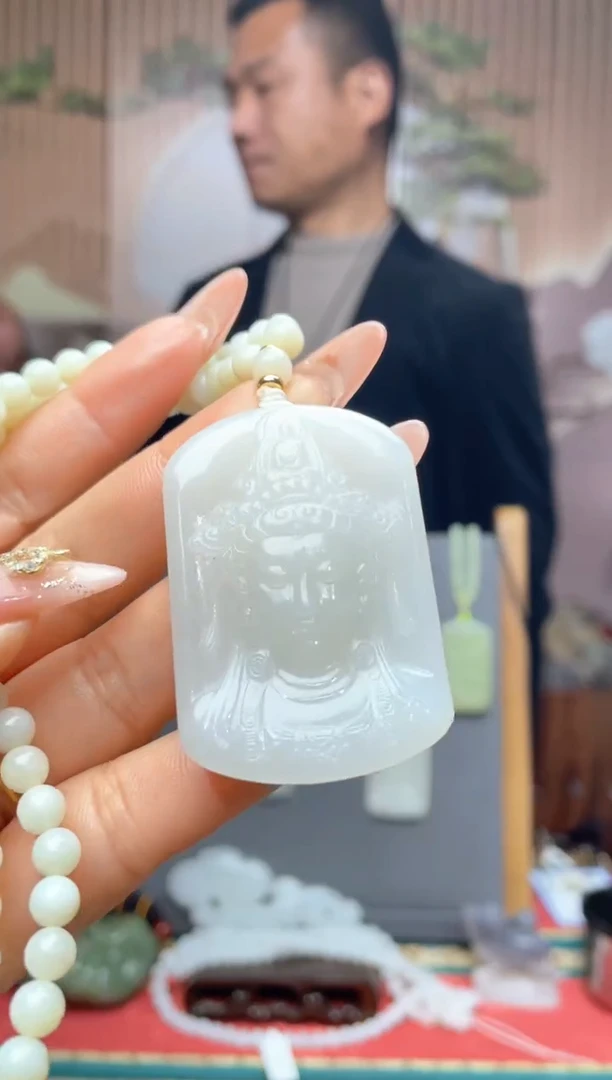 【闪购商品】和田玉颈饰未镶嵌一