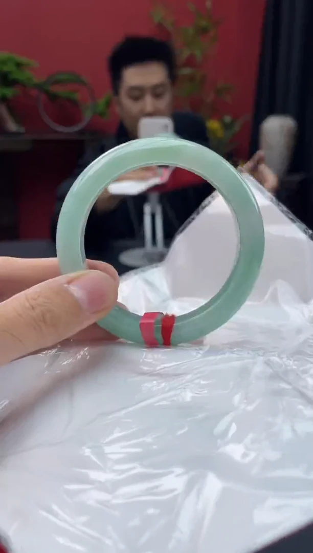 未镶嵌手镯翡翠7