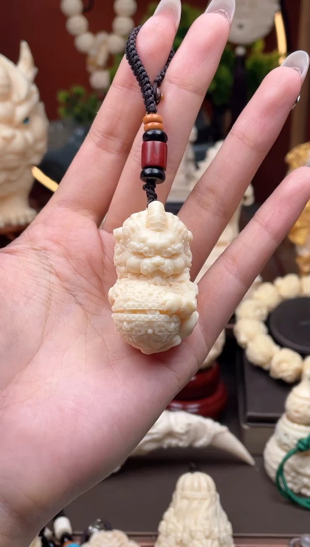 【闪购商品】菩提根/象牙果吊坠天禄貔貅钥匙扣