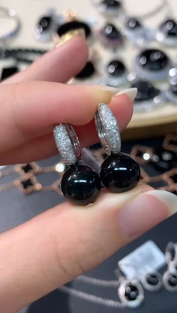 18K金镶嵌翡翠耳饰A494|多样性发其一|6800