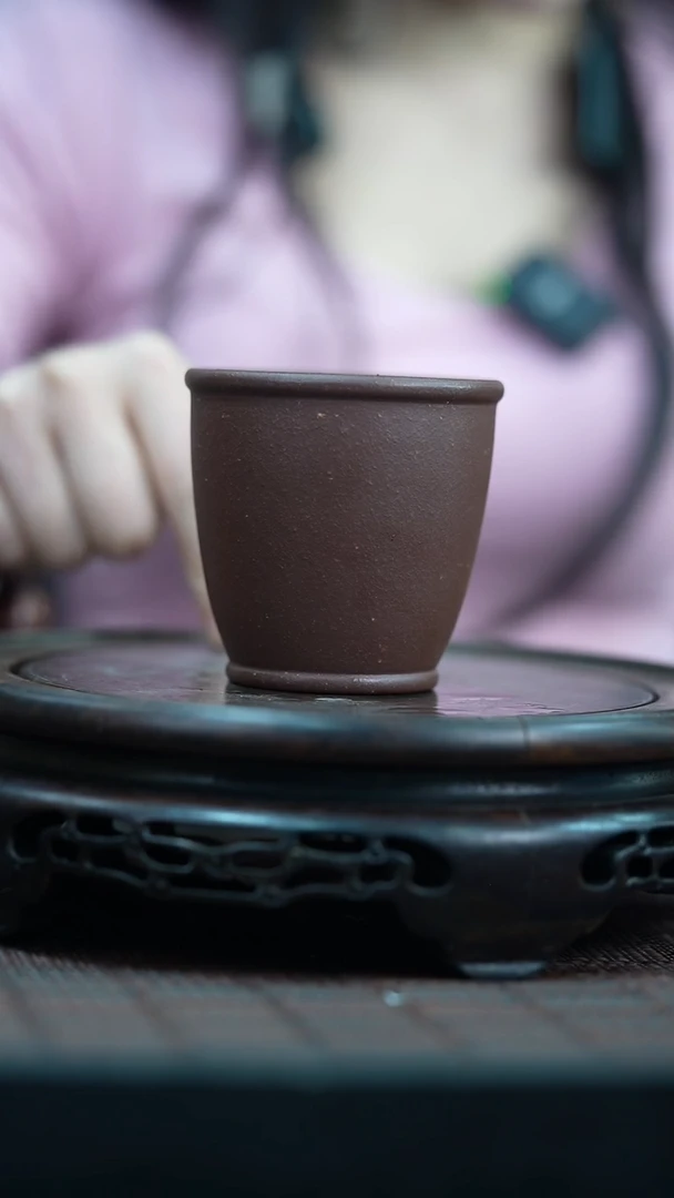 茶壶紫砂宜兴岁颐传砂原矿全手杯子