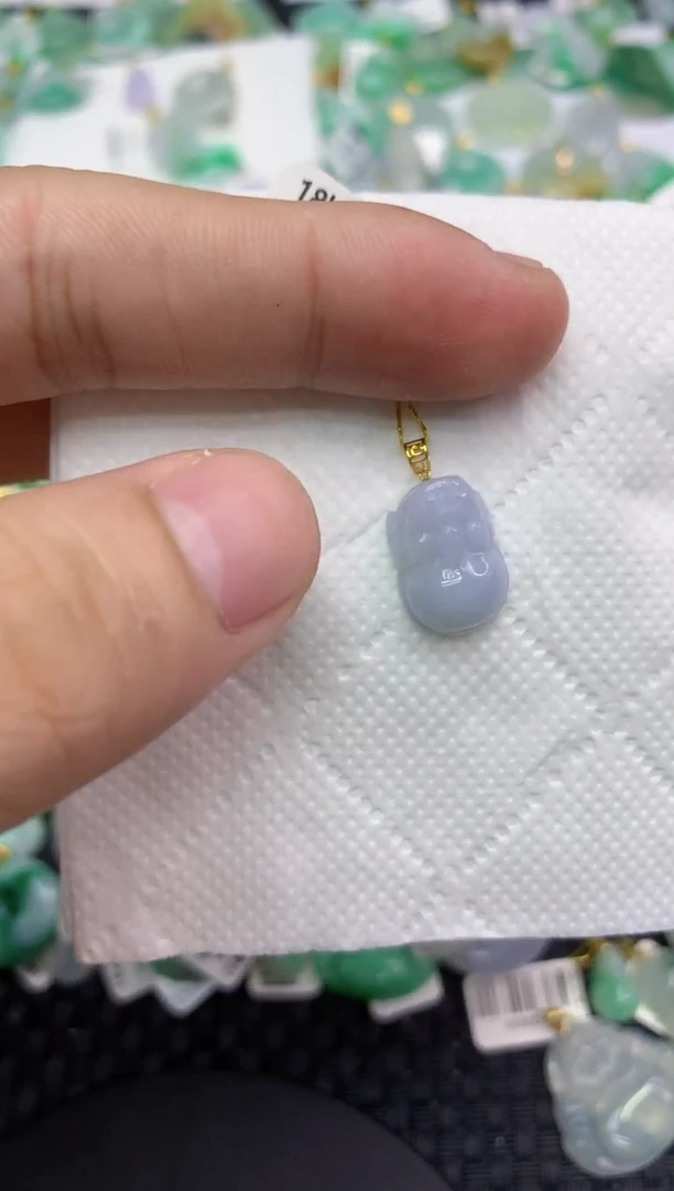 翡翠18K金镶嵌颈饰11111111