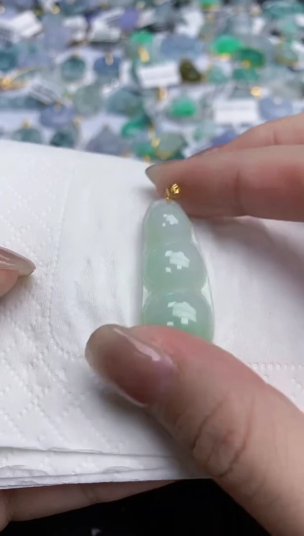 【闪购商品】翡翠颈饰18K金镶嵌天然缅甸翡翠A货