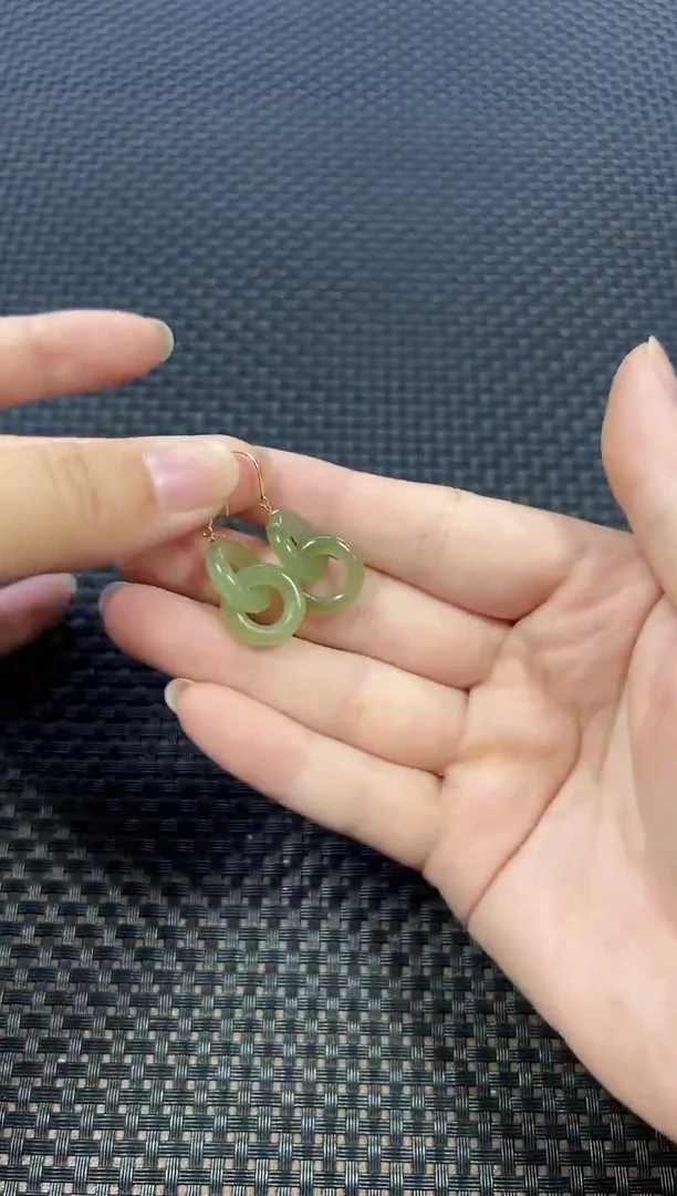 18K金镶嵌和田玉耳饰（多样性发一件）