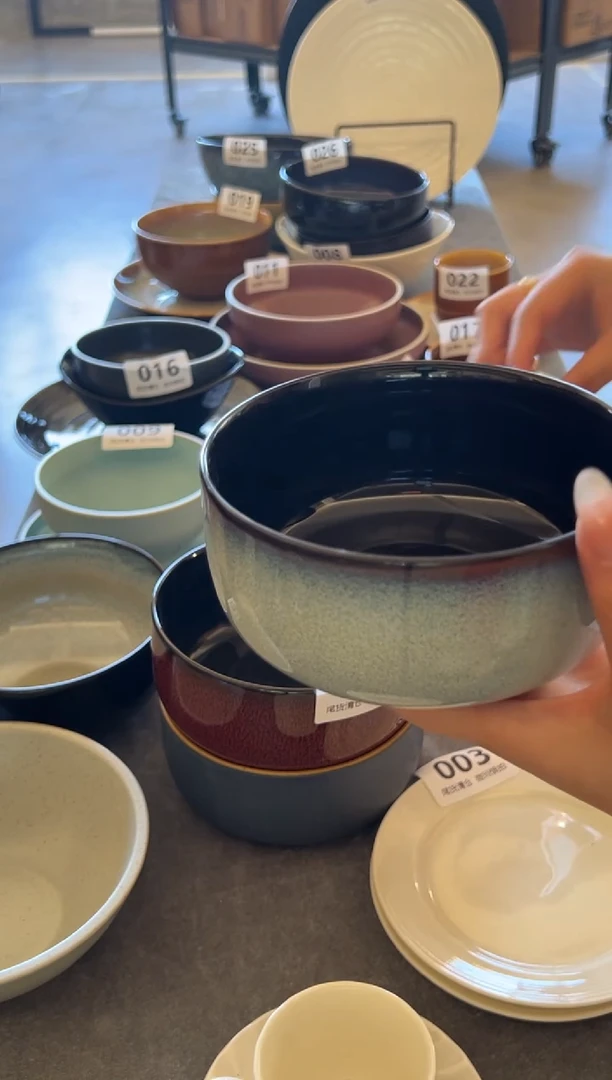 新骨瓷066瑕疵 麟彩浅蓝 5.5寸钵型碗