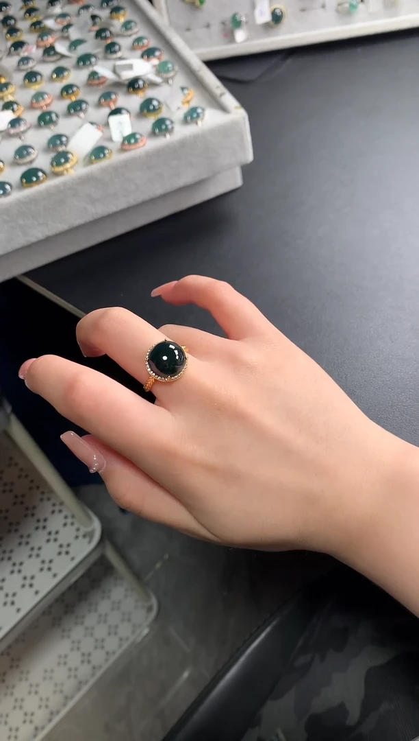 【闪购商品】翡翠戒指银S925镶嵌52114