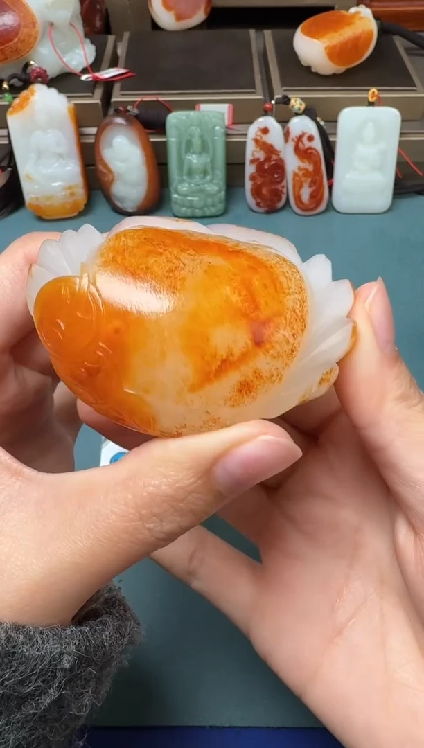 【闪购商品】和田玉（子料）1111111111未镶嵌1111111