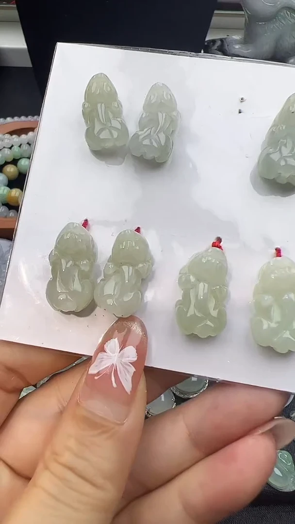 翡翠挂件未镶嵌貔貅多样性发其一