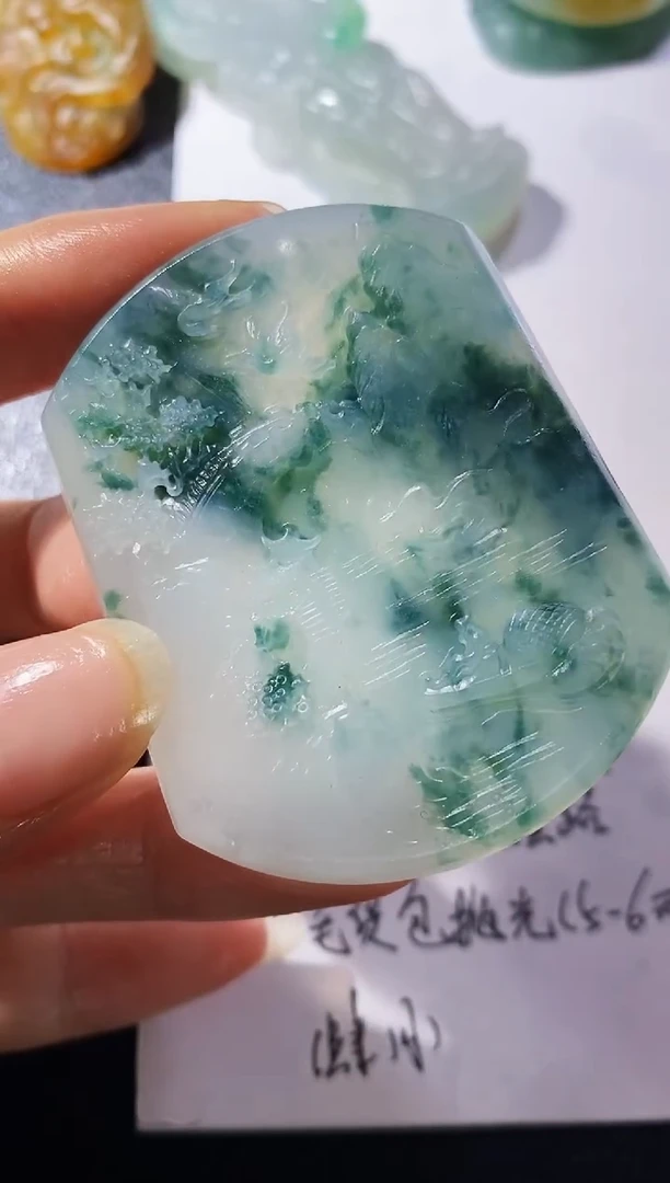 未镶嵌定制翡翠2312358123123