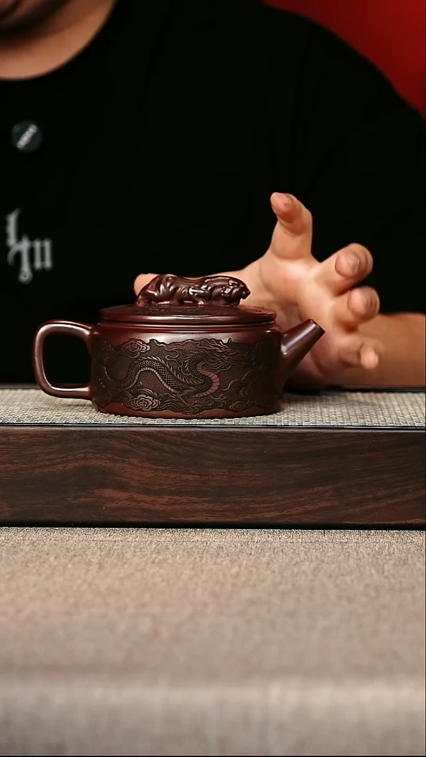 紫砂茶壶宜兴紫砂 卧虎藏龙 石红 李琴 h693