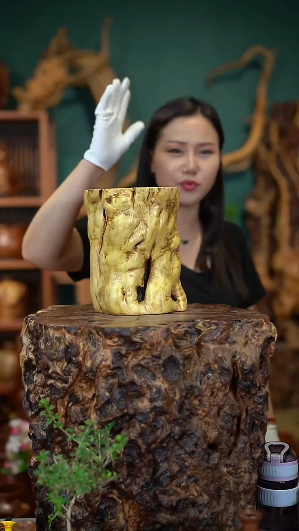 枣木雷击枣木笔筒