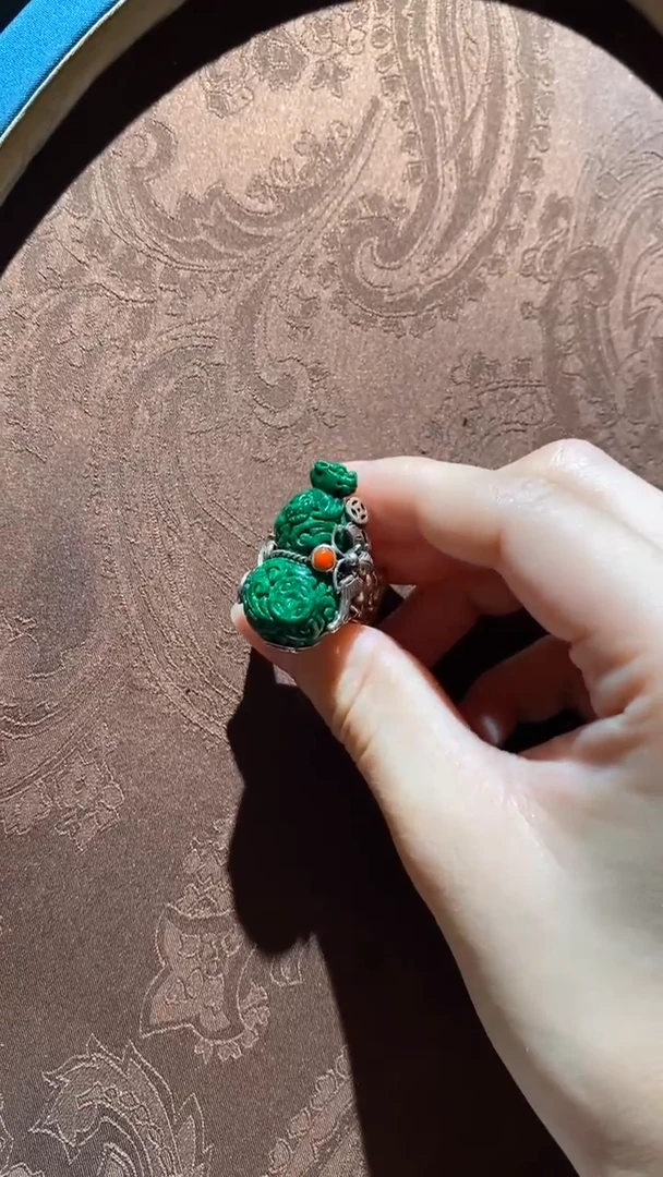 【闪购商品】翡翠戒指银S925镶嵌红翡绿翠 28号