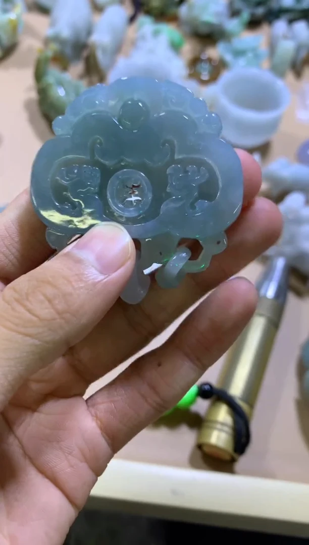 未镶嵌挂件翡翠落***情翡翠摆件