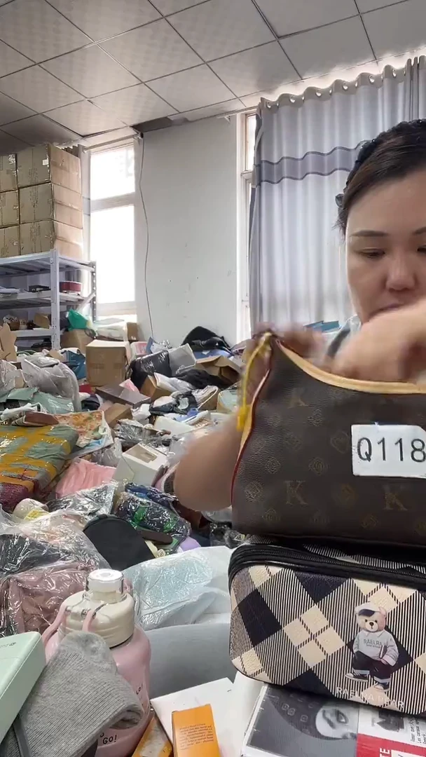 牦牛剖层皮革琪老板女包1号店超好看发图片款