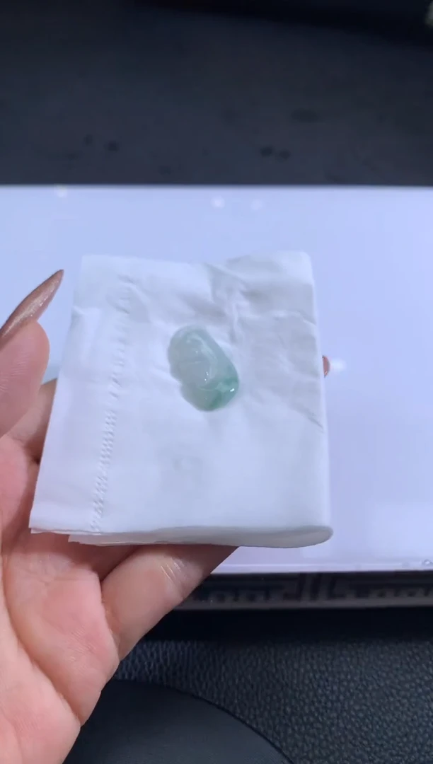 【闪购商品】定制翡翠未镶嵌翡翠