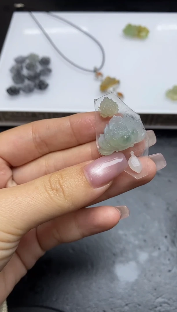 【闪购商品】定制翡翠未镶嵌翡翠毛货~