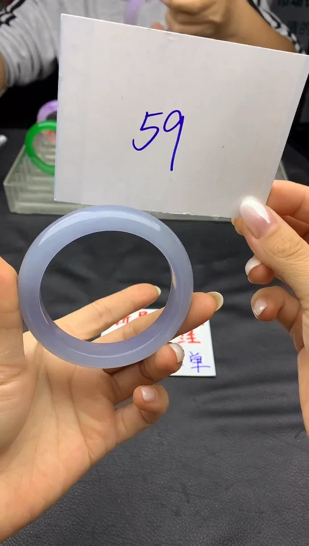 玉非料石英质玉时尚手镯