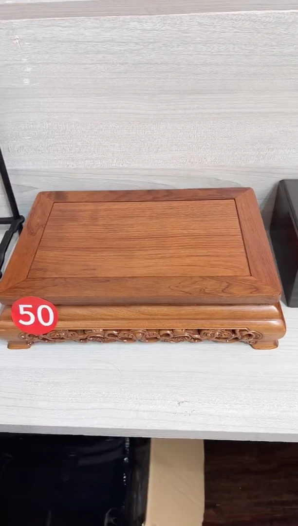 红酸枝木类帅****。尺寸29*20*8