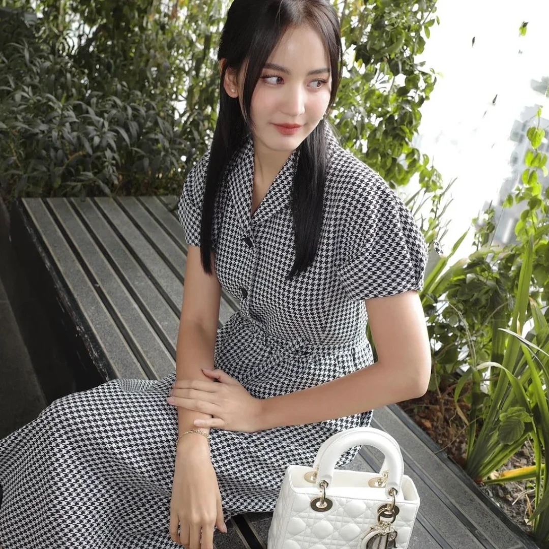 全新未使用 DIOR/迪奥 羊毛喇叭连衣裙/44