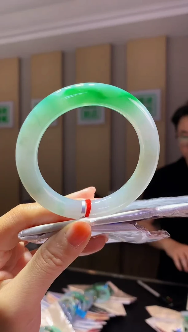 未镶嵌手镯翡翠-C25 圈口56.3