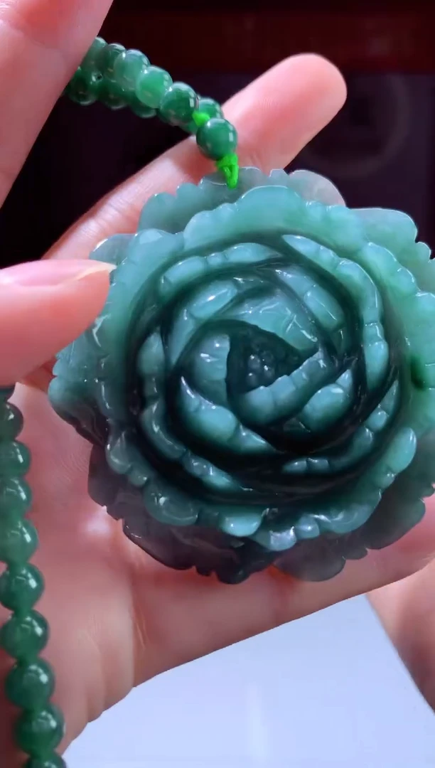 【闪购商品】定制翡翠未镶嵌天然A货翡翠（拍一发一）净货5+