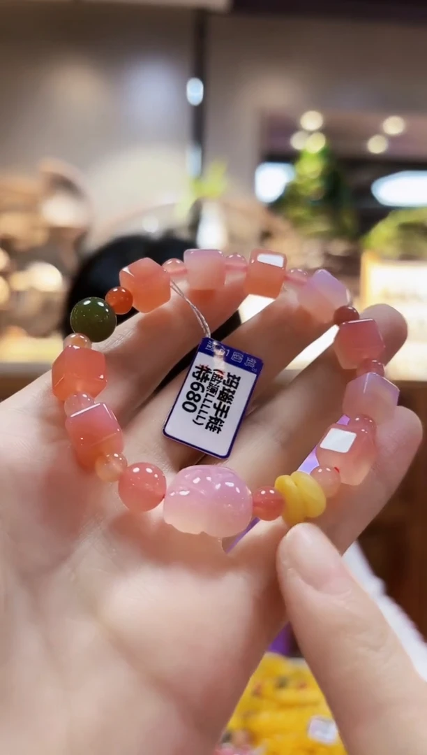 未镶嵌颈饰玛瑙/玉髓手链10