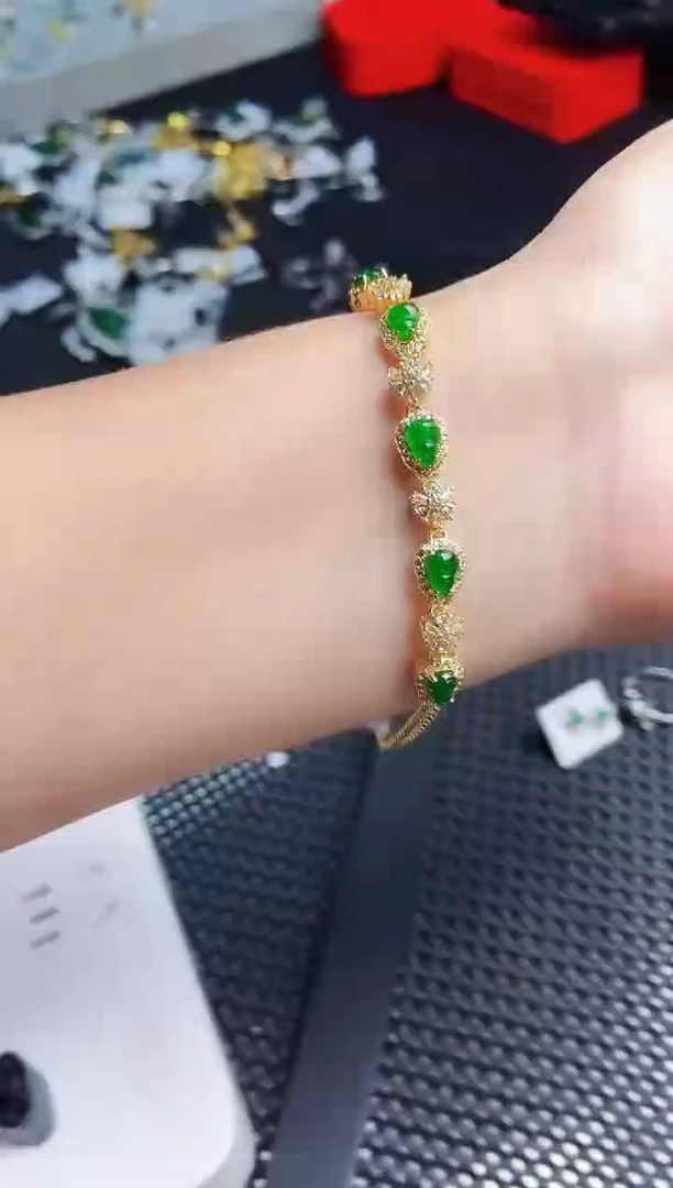 【闪购商品】翡翠手链未镶嵌111111111