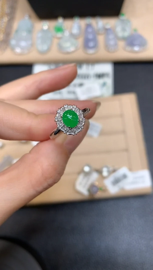 【闪购商品】翡翠戒指18K金镶嵌【无服务费