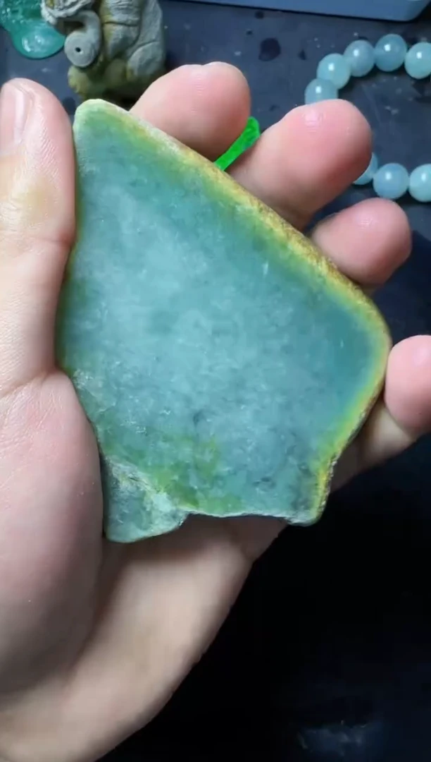 【闪购商品】翡翠挂件未镶嵌045翡翠