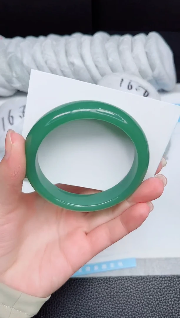 石英质玉手镯未镶嵌a51-60.8