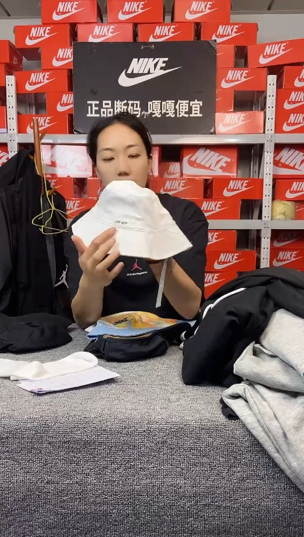 453编码 直播间过款 两个帽子