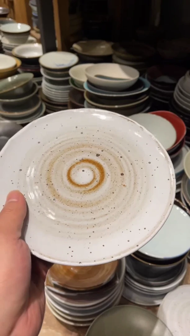 【闪购商品】瓷片298白麻点平盘1个