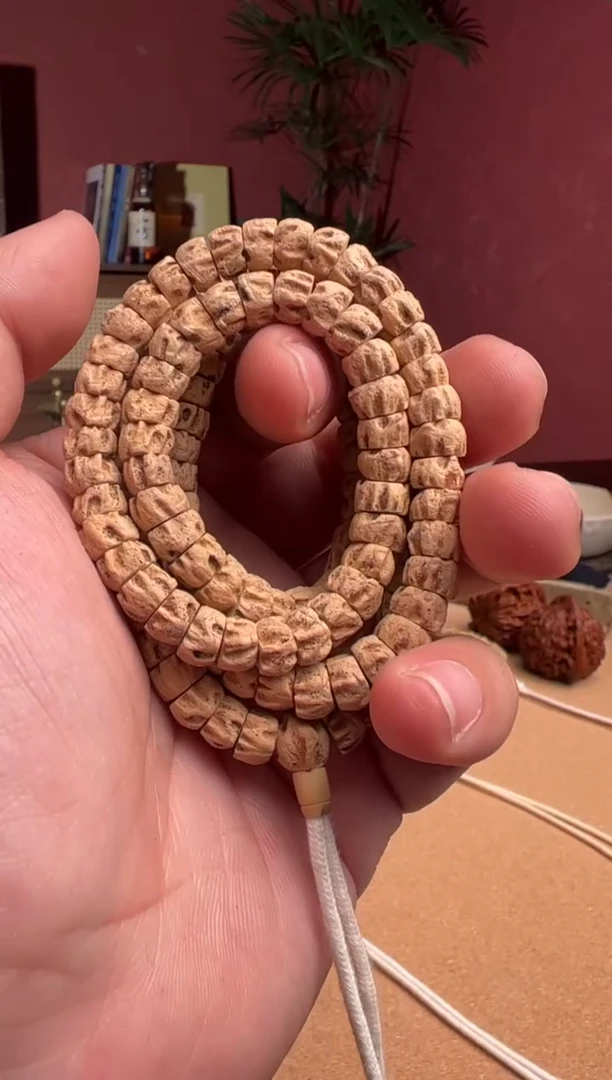 【闪购商品】柏香籽/百香籽手串022209