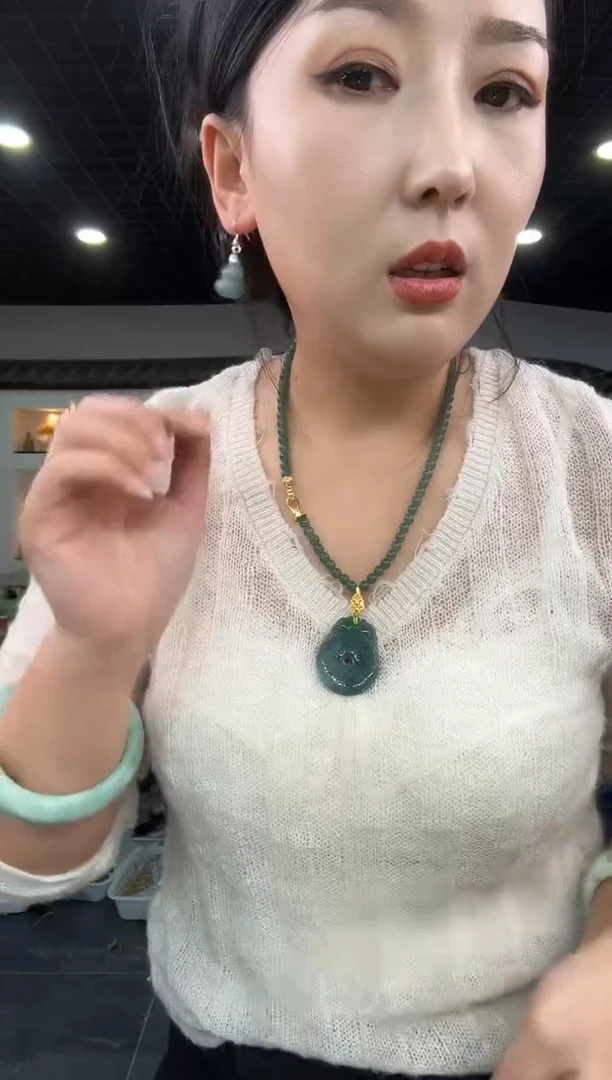 银S925镶嵌翡翠耳饰葫芦耳坠