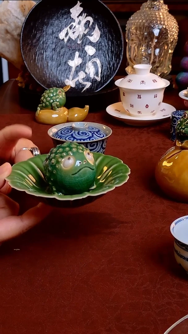 【金蟾茶宠+荷叶盘】