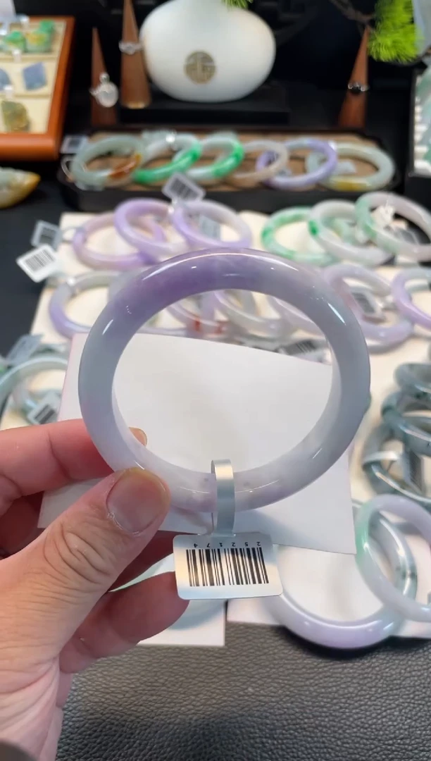 未镶嵌手镯翡翠94号 61正圈 有纹裂