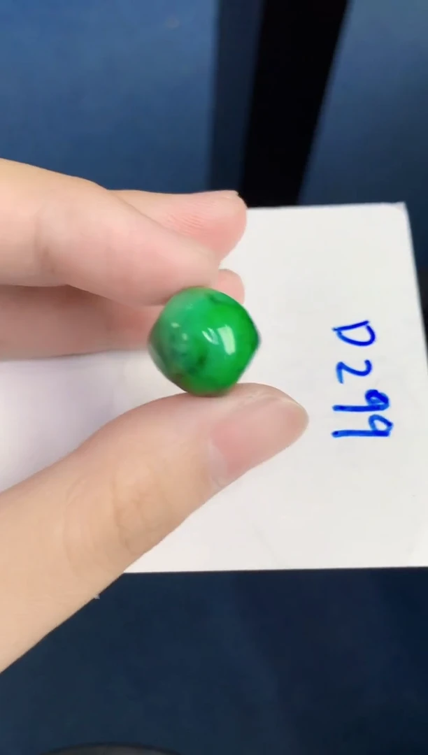 颈饰未镶嵌翡翠天然翡翠缅甸A货