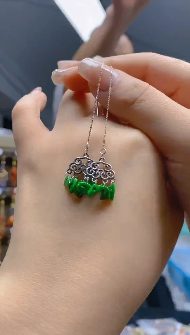 【闪购商品】翡翠耳饰银S925镶嵌80翡翠耳线