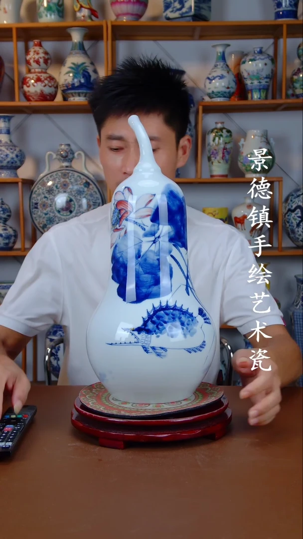 现代景德镇手工手绘陶瓷摆件8